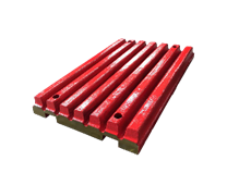 Fixed jaw plate liner